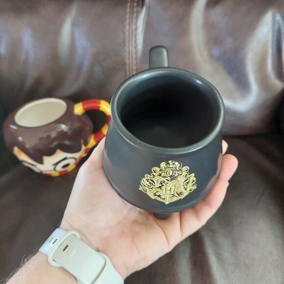 2 Harry Potter Ceramic 3D Face Figural Coffee Mug & Hufflepuff Cauldron EUC - Picture 11 of 12